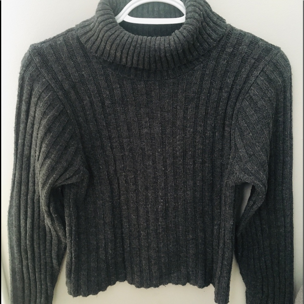 Small turtleneck